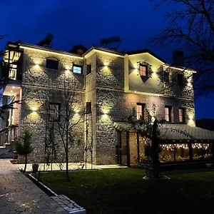 Maison d'hôtes Bujtina Liana ****