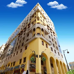 Hotel فندق المختارة الذهبي فرع شركة منازل المختارة التجارية Almukhtar Aldahbe
