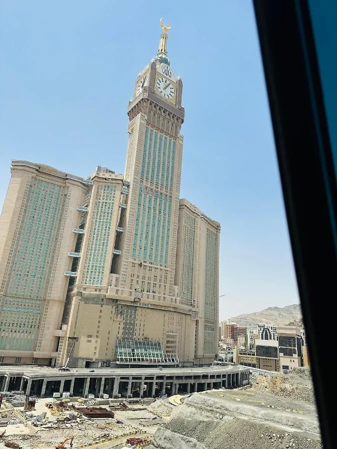 מכה Majd Al Mohagerin Hotel